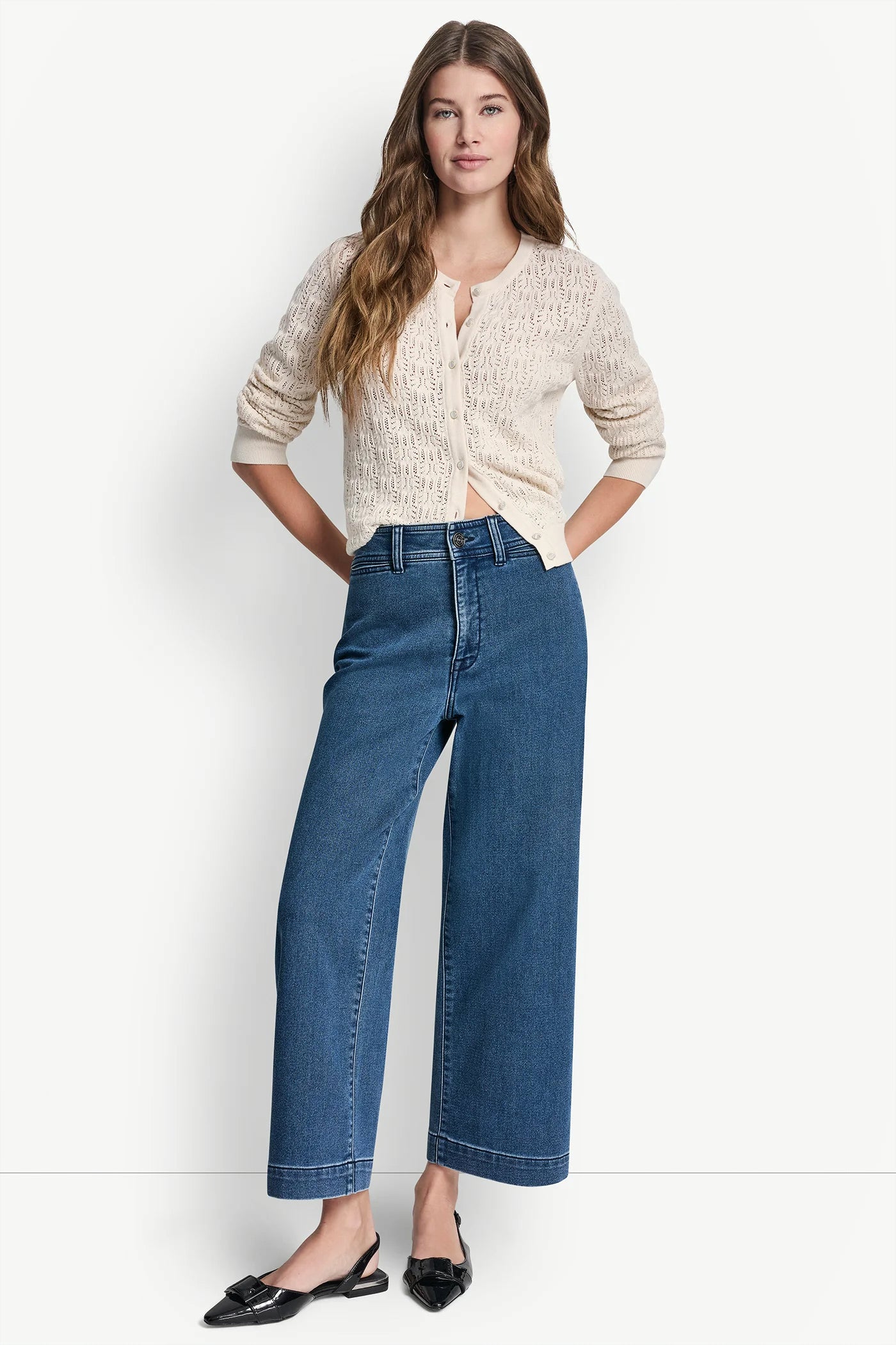 dknydj24825 23 dj6p3125 ci6 alt1 170b2ccf 13ac 4c7b b17c b400d96c5456 dknydj24825 23 dj6p3125 ci6 alt1 170b2ccf 13ac 4c7b b17c b400d96c5456