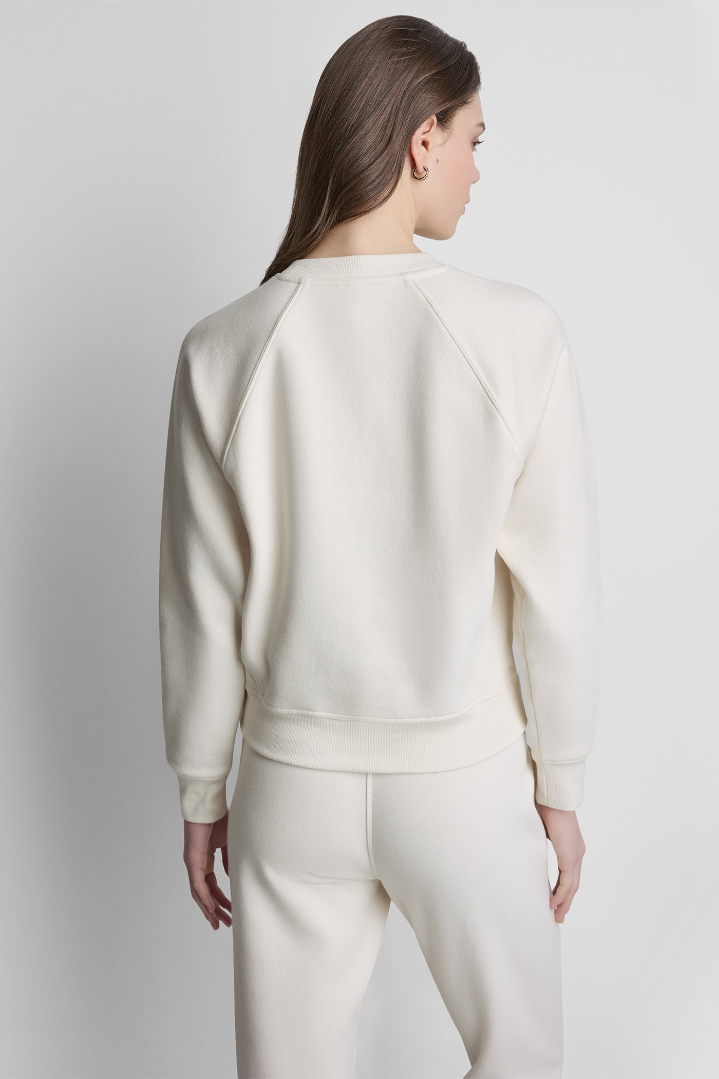 dknydp02126 22 dp6t1755 en2 b dknydp02126 22 dp6t1755 en2 b