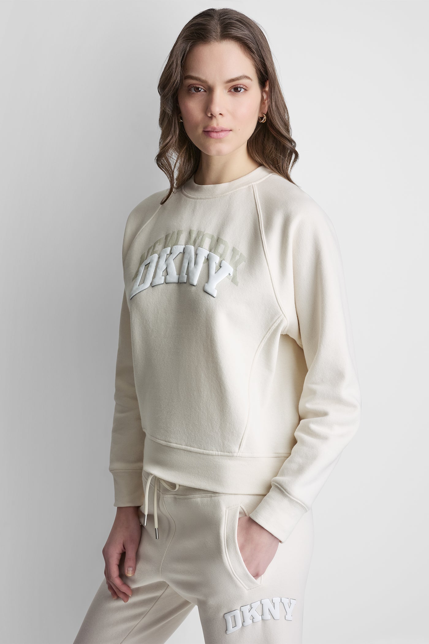 dknydp02126 22 dp6t1755 en2 s dknydp02126 22 dp6t1755 en2 s
