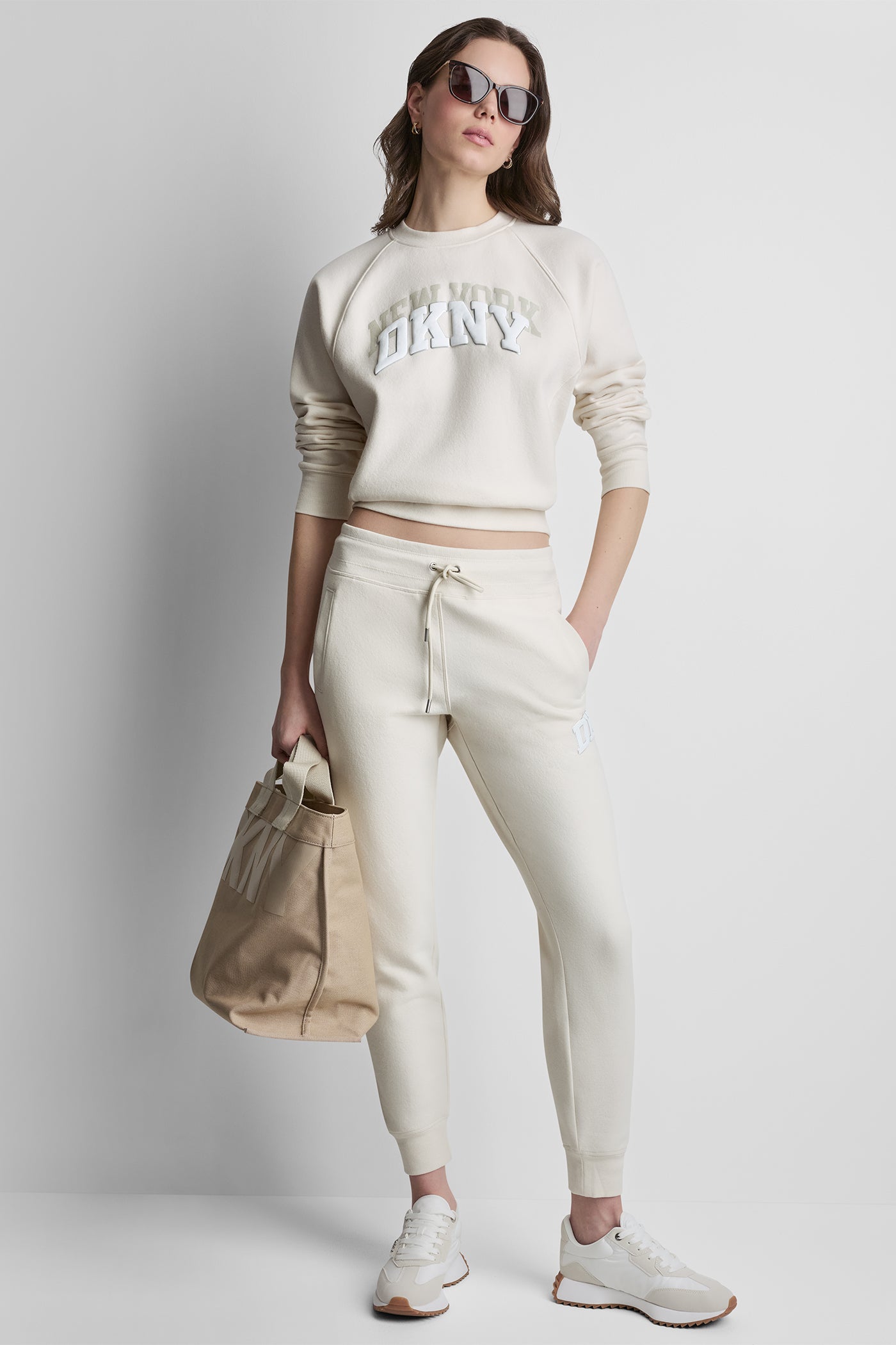 dknydp02126 23a dp6p3896 en2 retail dknydp02126 23a dp6p3896 en2 retail