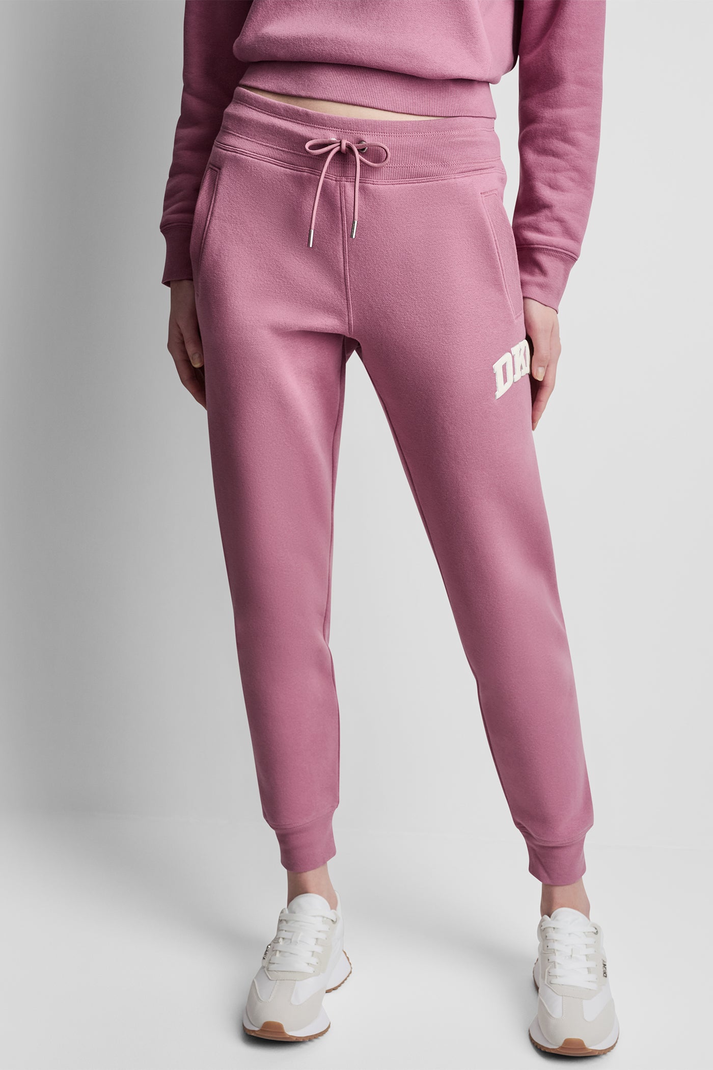dknydp02126 25 dp6p3896 irm f dknydp02126 25 dp6p3896 irm f