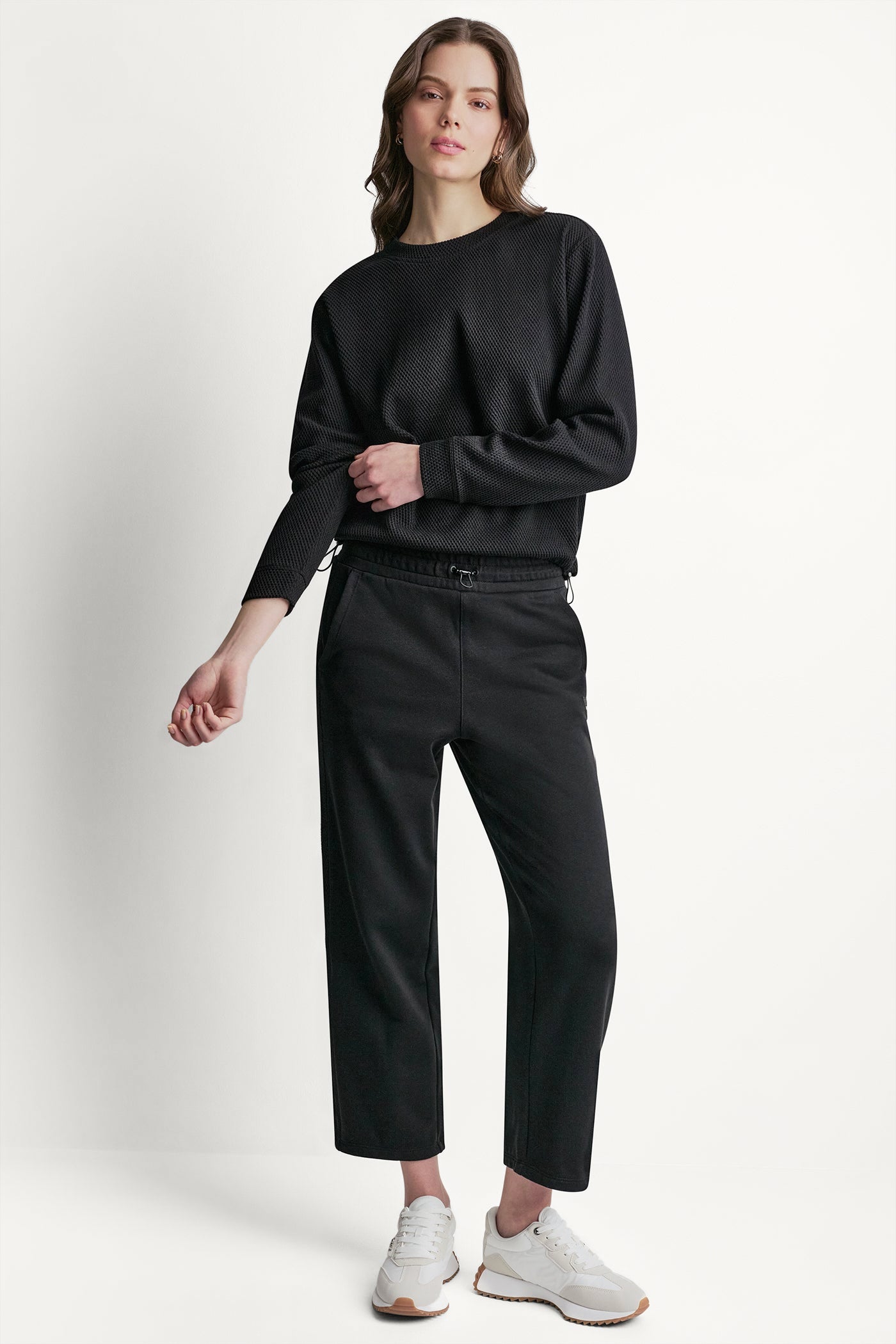 dknydp02126 28 dp6t1860 blk alt1 e4cead75 c134 4216 ad46 77d841985162 dknydp02126 28 dp6t1860 blk alt1 e4cead75 c134 4216 ad46 77d841985162