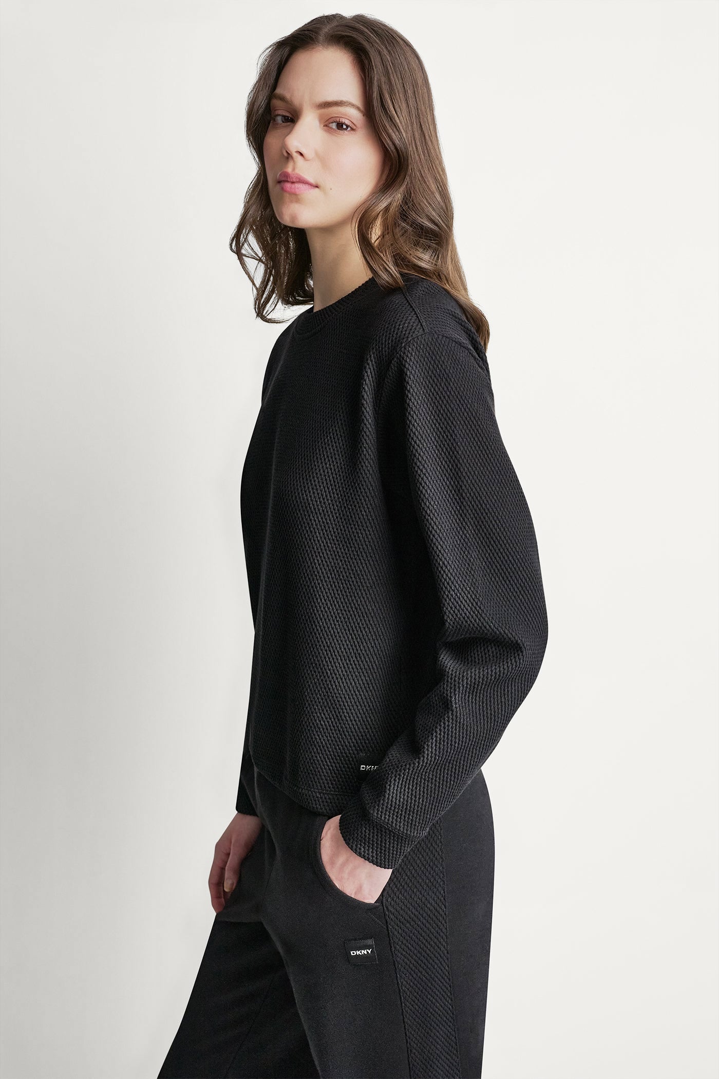 dknydp02126 28 dp6t1860 blk s 21450846 c6e8 4e0f 95c8 2c826327a246 dknydp02126 28 dp6t1860 blk s 21450846 c6e8 4e0f 95c8 2c826327a246