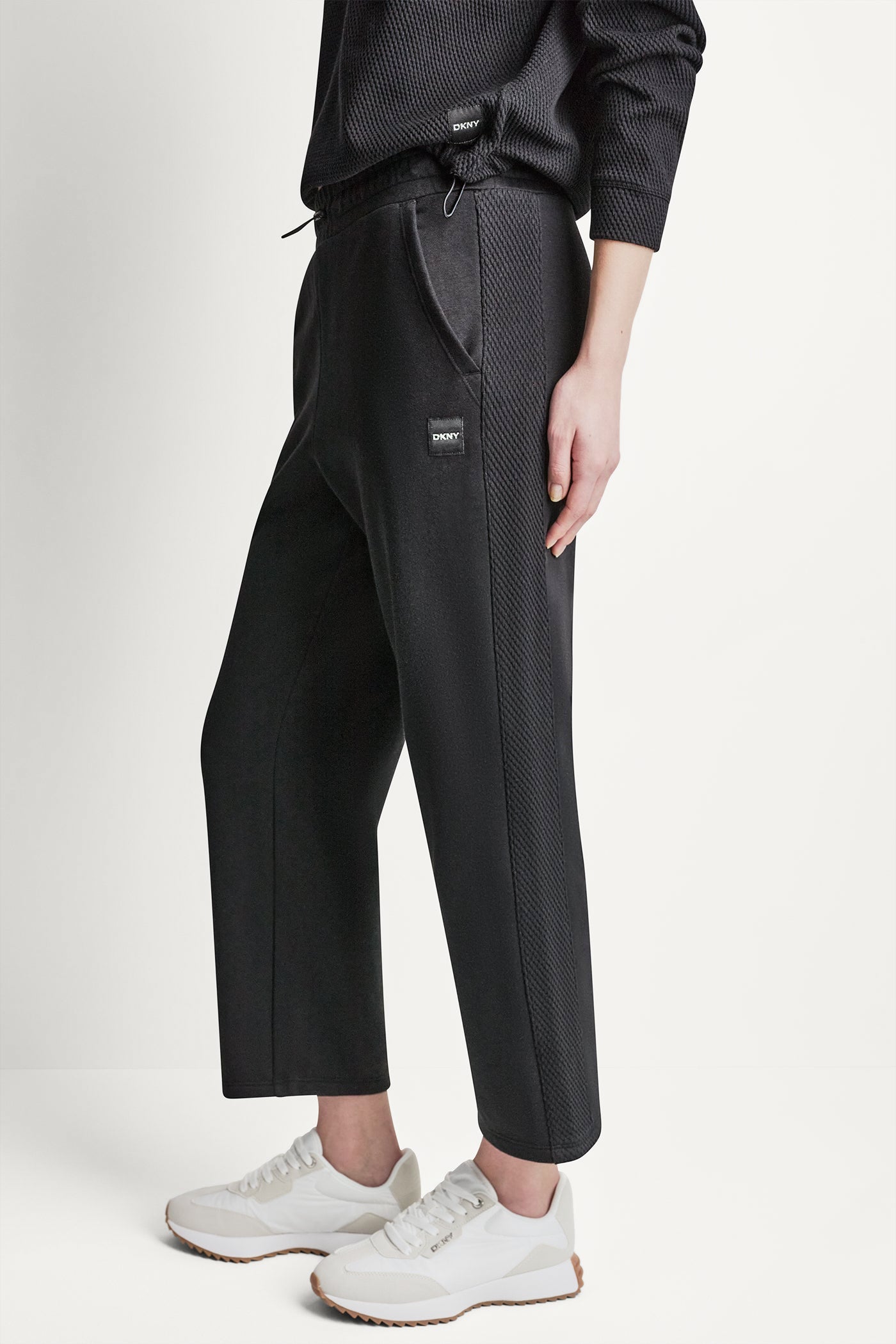 dknydp02126 29 dp6p3904 blk s 8f95a987 9813 46fa 828d 49ac71f7facb dknydp02126 29 dp6p3904 blk s 8f95a987 9813 46fa 828d 49ac71f7facb