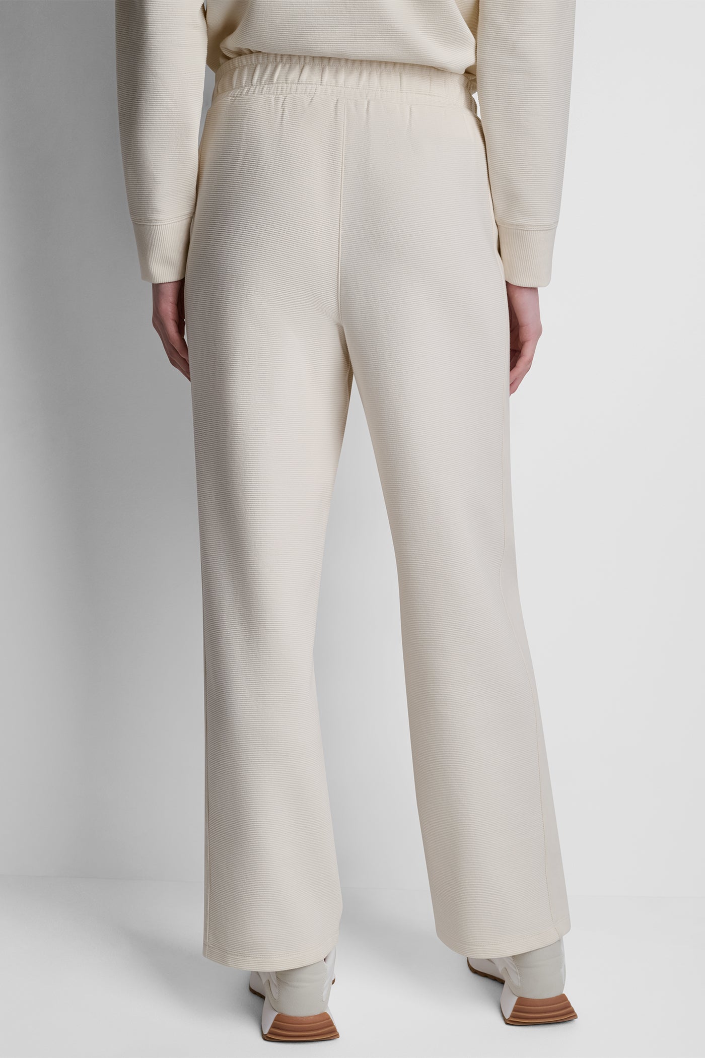 dknydp02526 10 dp6p3875 en2 b dknydp02526 10 dp6p3875 en2 b