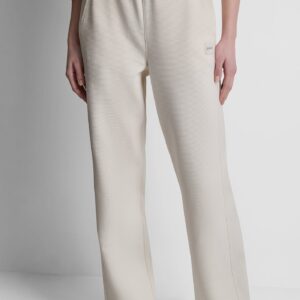 dknydp02526 10 dp6p3875 en2 f