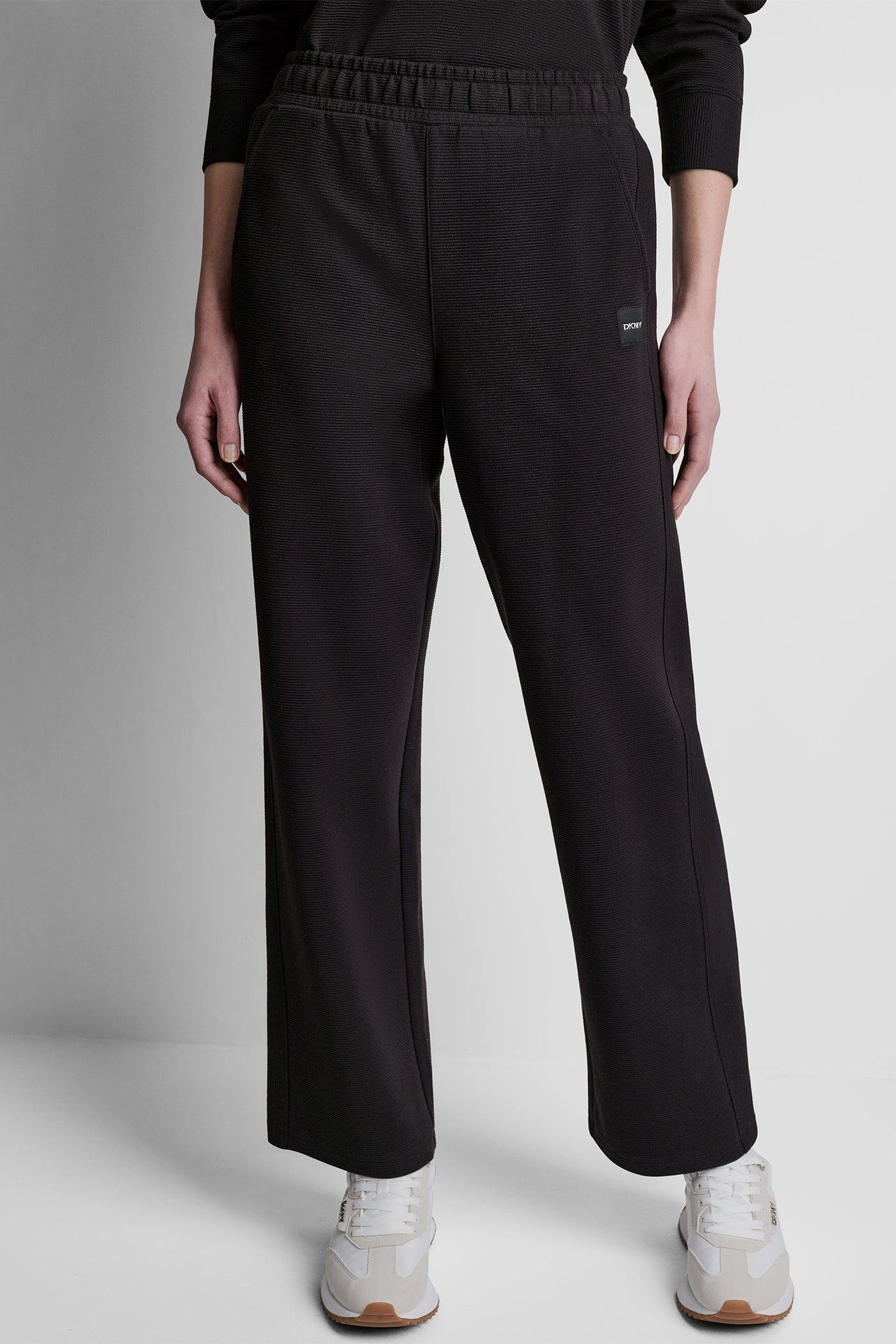 dknydp02526 14 dp6p3875 blk f dknydp02526 14 dp6p3875 blk f