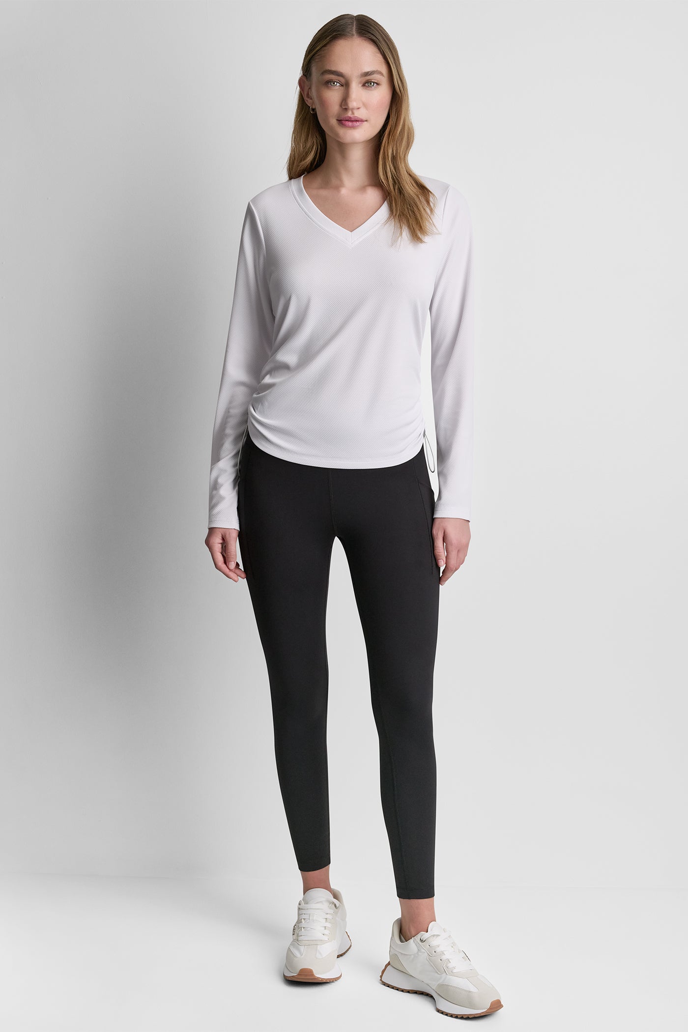 dknydp04926 24 dp6t9920 wht alt1 dknydp04926 24 dp6t9920 wht alt1
