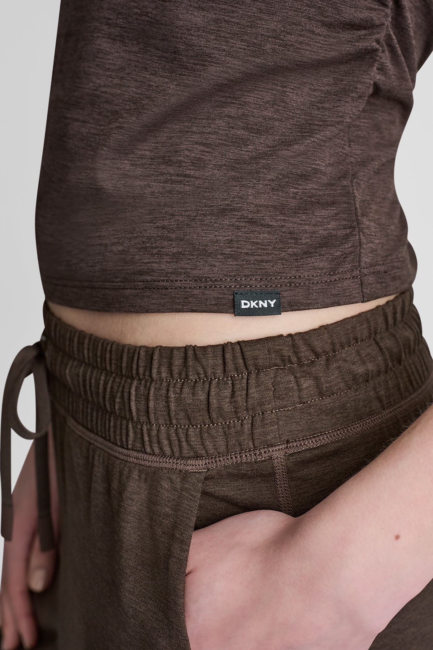 dknydp06926 5 dp6t1680 ofq alt3 dknydp06926 5 dp6t1680 ofq alt3