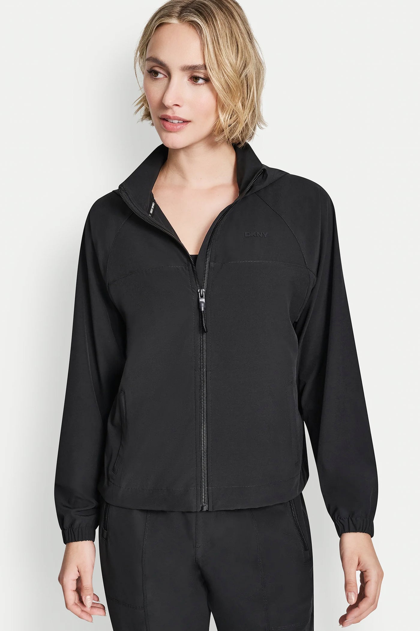dknydp20025 42 dp6j9600 blk alt2 2edd6b4d 33ea 46a5 96c9 8834c23dabe4 dknydp20025 42 dp6j9600 blk alt2 2edd6b4d 33ea 46a5 96c9 8834c23dabe4