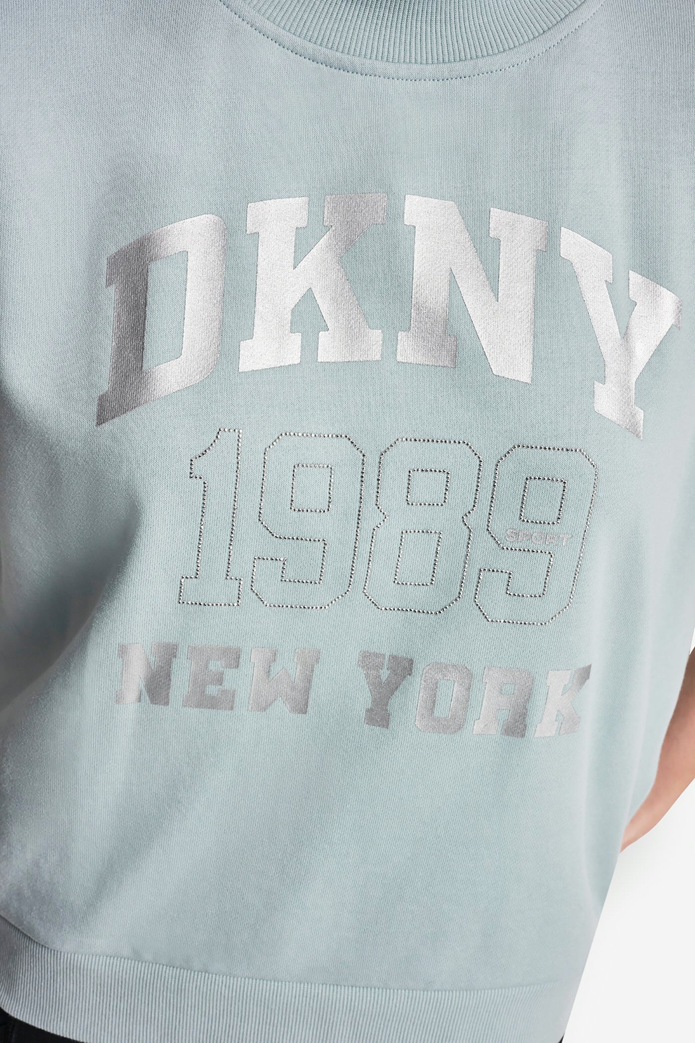 dknydp27025 22 dp6t1571 mn1 alt3 914d1dfe 986e 474b 9454 554e5fd4db1e dknydp27025 22 dp6t1571 mn1 alt3 914d1dfe 986e 474b 9454 554e5fd4db1e