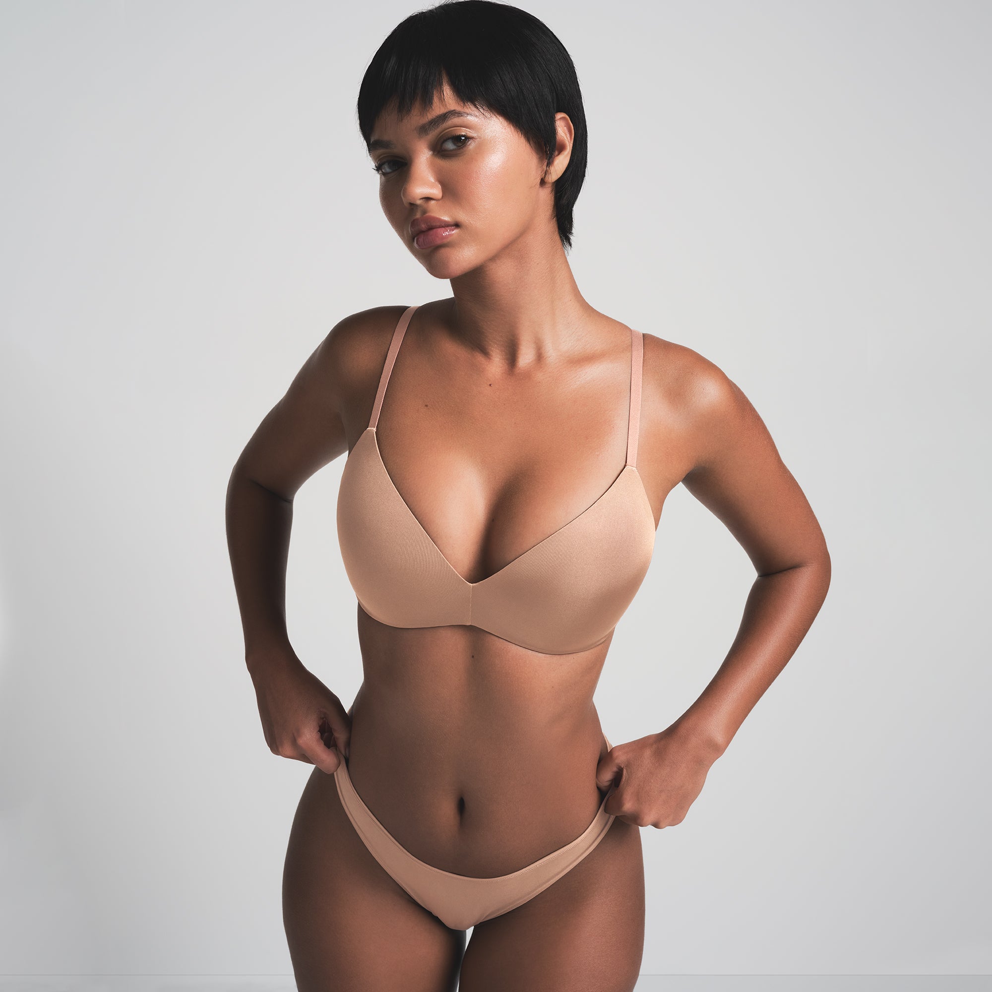 wireless form push up plunge bra wireless form push up plunge bra