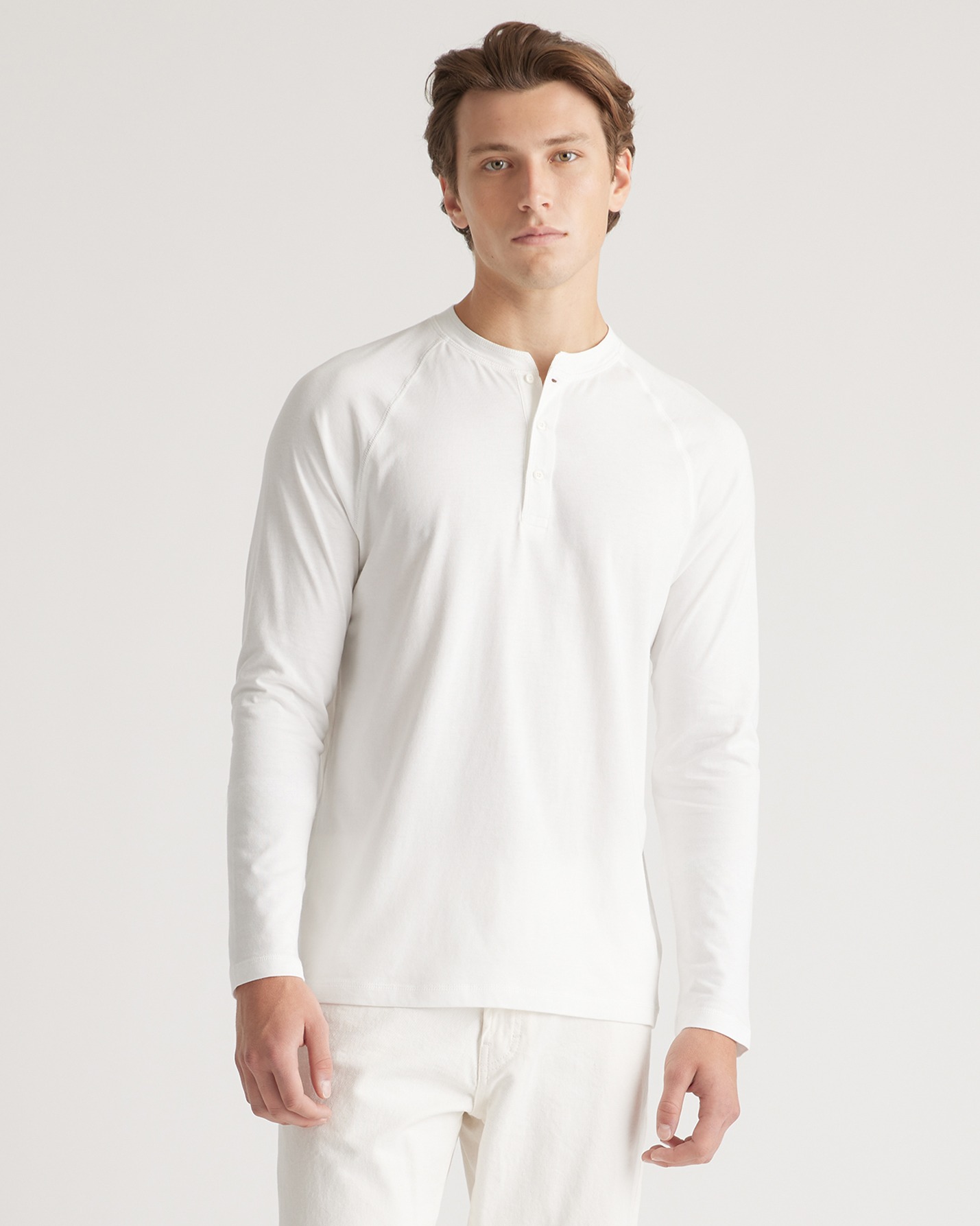 Хлопковая модальная футболка henley с длинными рукавами Хлопковая модальная футболка henley с длинными рукавами
