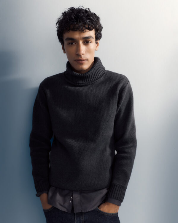 100% organic cotton turtleneck sweater