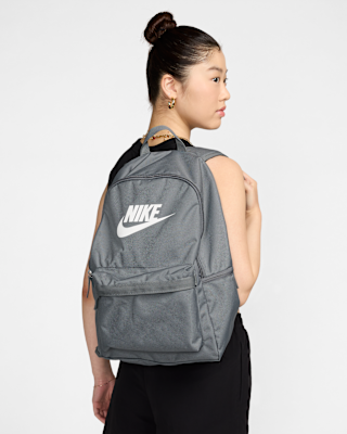 nike heritage Рюкзак (25л) nike heritage Рюкзак (25л)