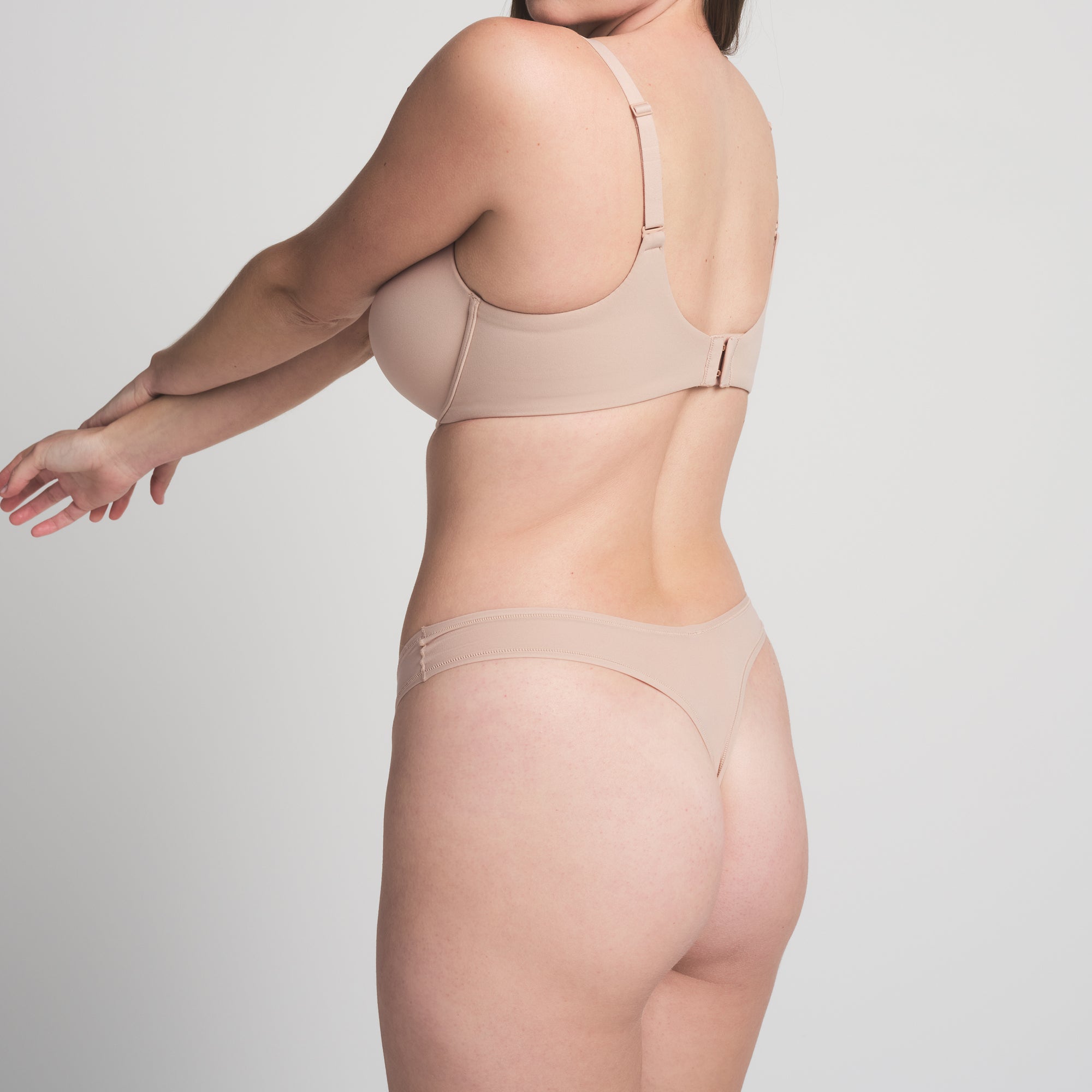 fits everybody dipped front thong fits everybody dipped front thong