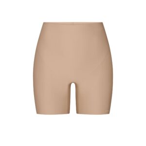 skims body core sculpt shortie