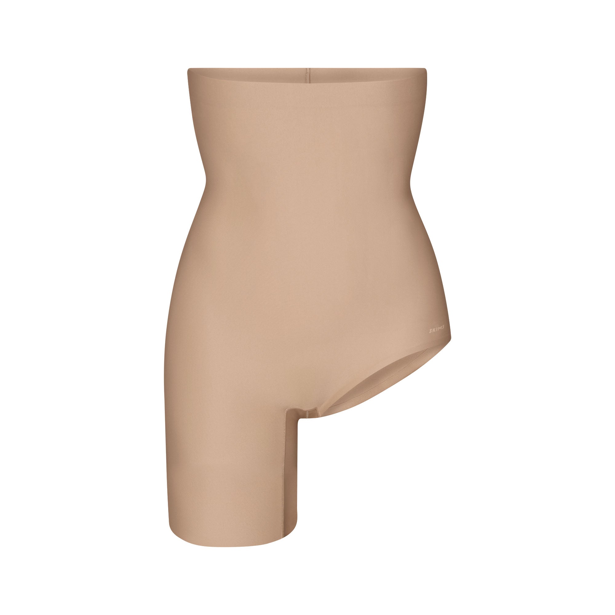 skims body left leg solution short skims body left leg solution short