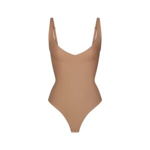 Витрина skims body core sculpt plunge thong bodysuit