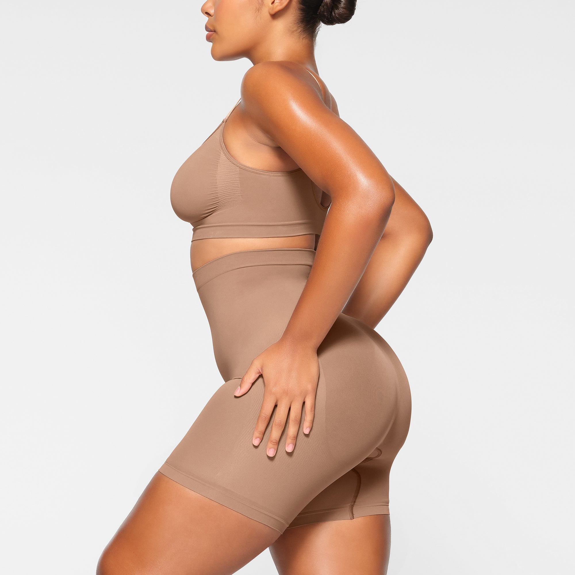 seamless sculpt mid thigh short seamless sculpt mid thigh short