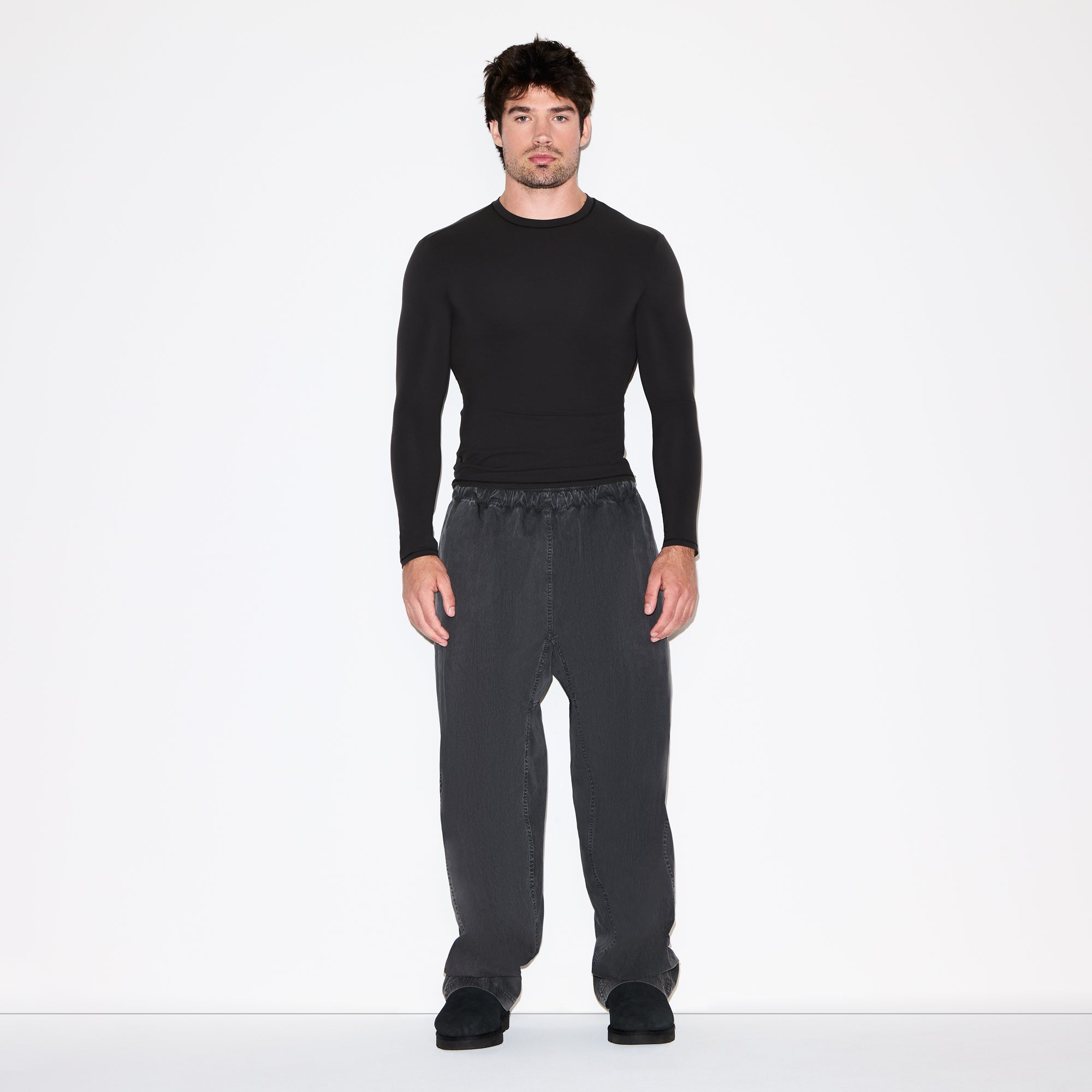 fits everybody mens slim long sleeve t shirt fits everybody mens slim long sleeve t shirt