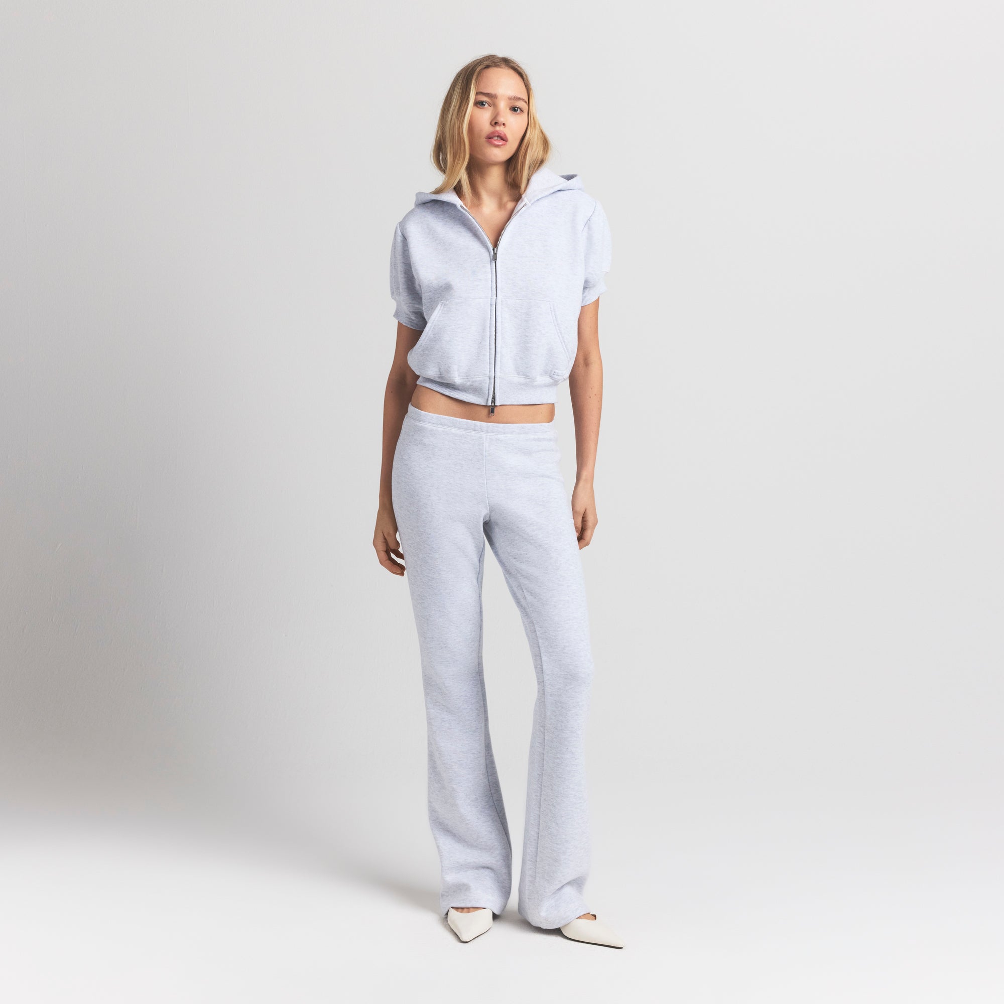 cotton fleece bubble sleeve cropped zip up cotton fleece bubble sleeve cropped zip up