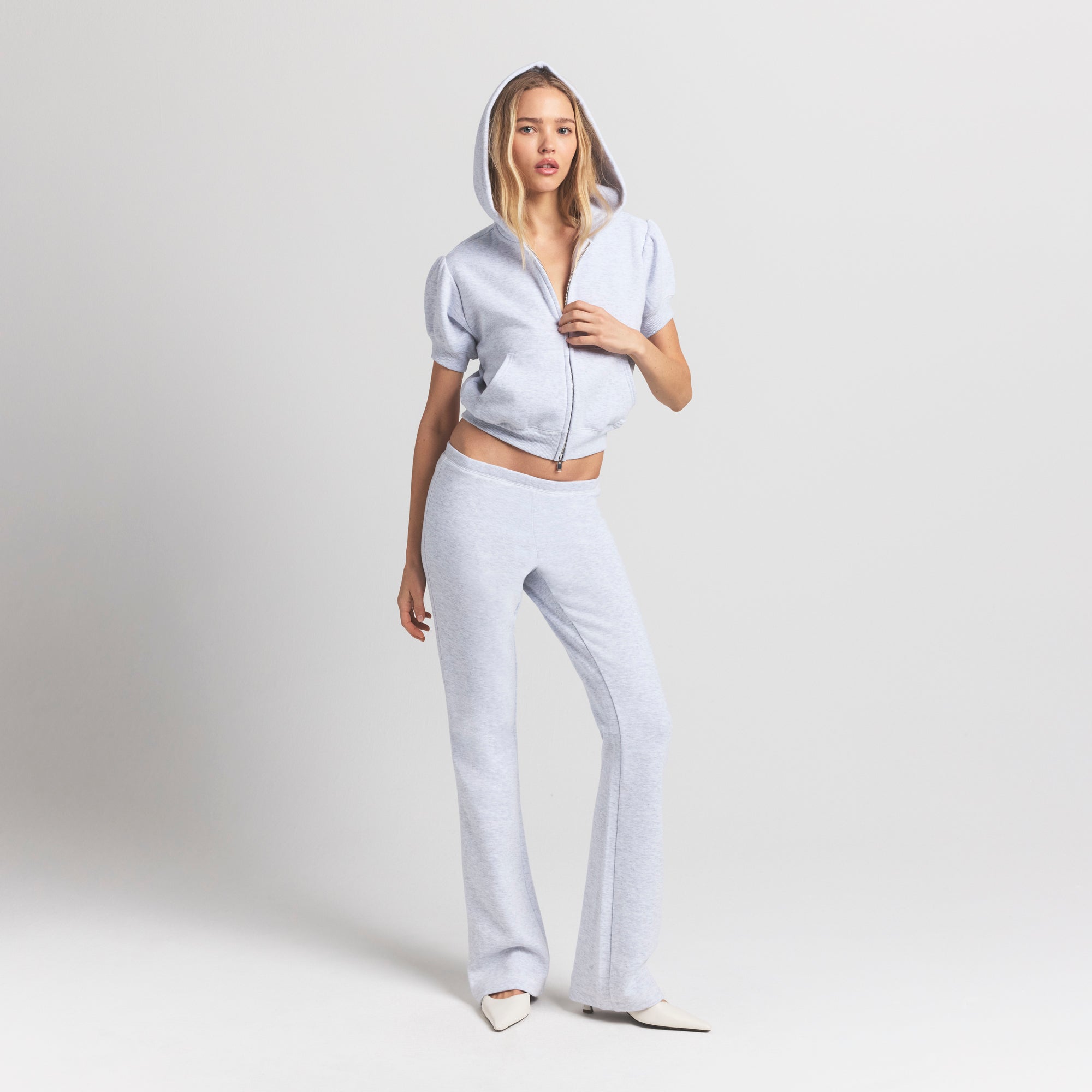cotton fleece bubble sleeve cropped zip up cotton fleece bubble sleeve cropped zip up