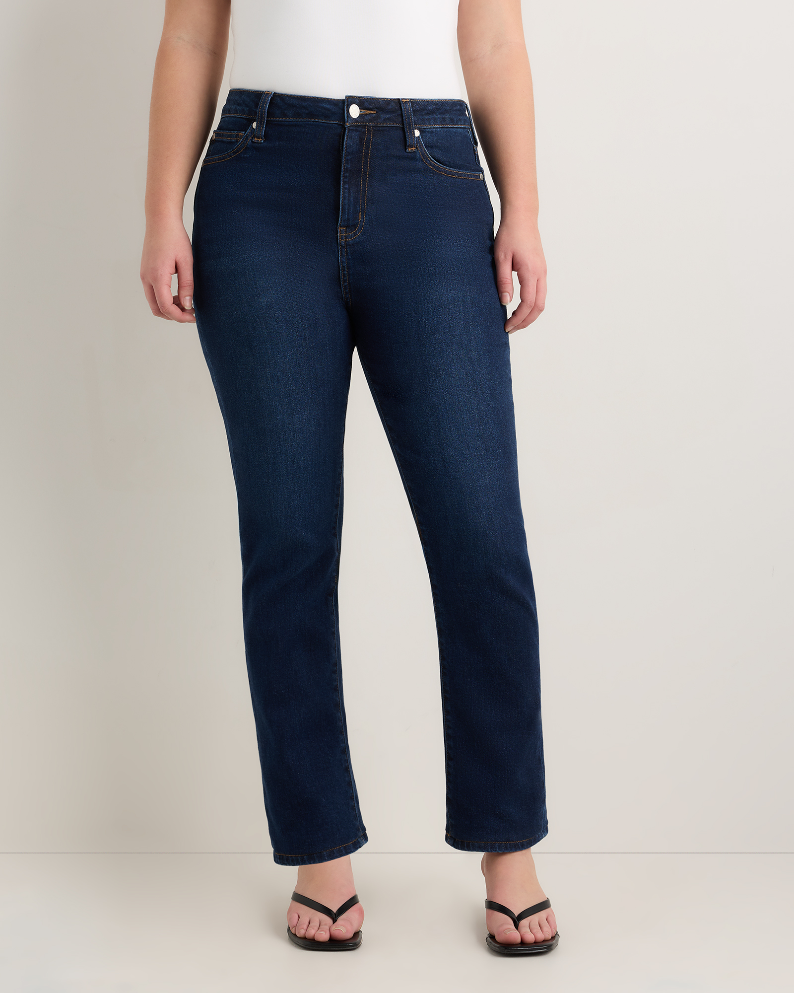 Прямые эластичные джинсы curvy bella Прямые эластичные джинсы curvy bella