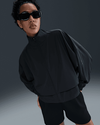 nike 24.7 perfectstretch Женская оверсайз куртка с молнией во всю длину dri fit nike 24.7 perfectstretch Женская оверсайз куртка с молнией во всю длину dri fit