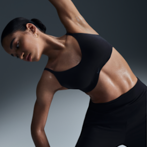 nike alate minimalist Женский трансформируемый спортивный бюстгальтер с легкой поддержкой и мягкой подкладкой