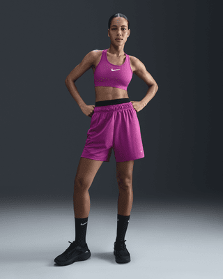 nike attack Женские шорты для фитнеса dri fit со средней посадкой, 5 дюймов, без подкладки nike attack Женские шорты для фитнеса dri fit со средней посадкой, 5 дюймов, без подкладки