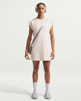 nike 24.7 impossiblysoft Женское платье dri fit nike 24.7 impossiblysoft Женское платье dri fit