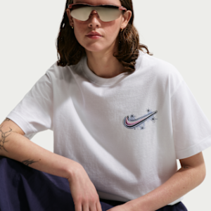 nike sportswear classic Женская футболка оверсайз