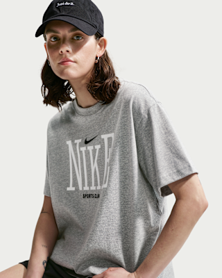 nike sportswear classic Женская футболка оверсайз nike sportswear classic Женская футболка оверсайз