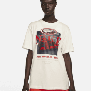 nike sportswear essential Женская футболка Американа