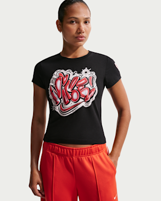 nike sportswear chill knit Женская узкая укороченная футболка nike sportswear chill knit Женская узкая укороченная футболка