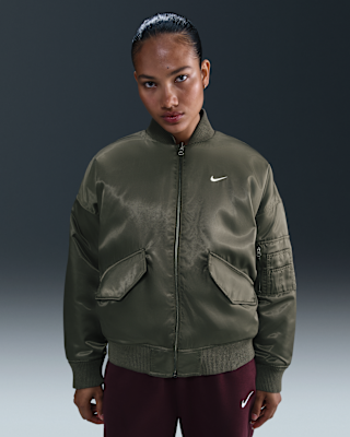 nike sportswear Женский двусторонний бомбер therma fit nike sportswear Женский двусторонний бомбер therma fit