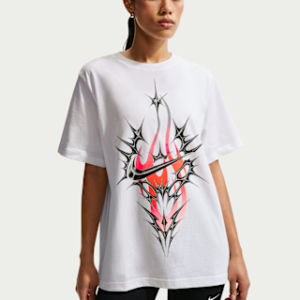 nike sportswear Женская футболка