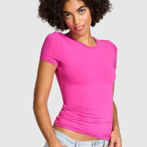 pink base stretch™ short sleeve tee