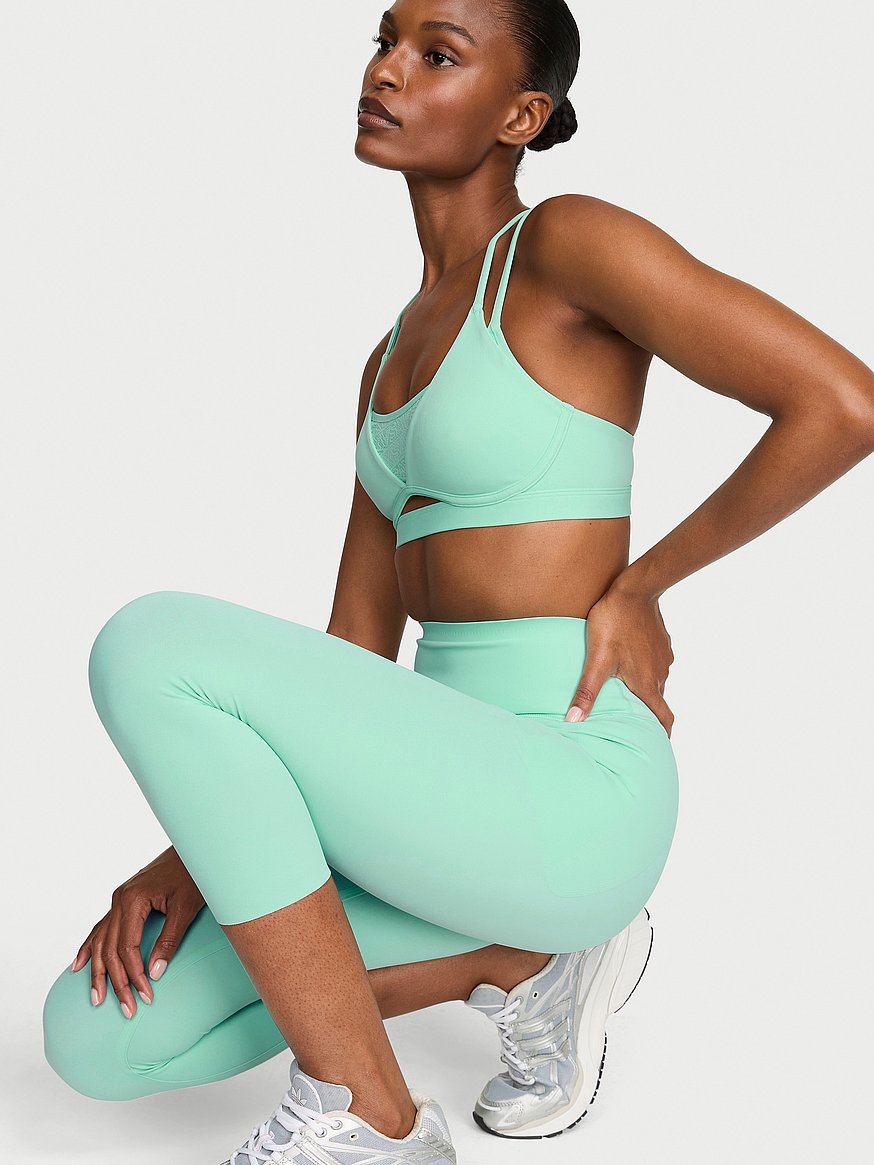 vsx elevate™ capri legging vsx elevate™ capri legging