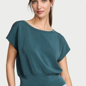 featherweight knit short sleeve top