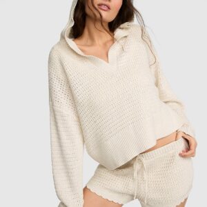 Витрина crochet v neck hoodie