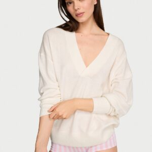 luxe knit oversized v neck sweater