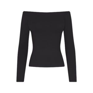 Витрина smooth layers off the shoulder top