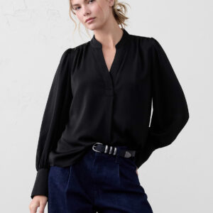 crepe volume sleeve blouse