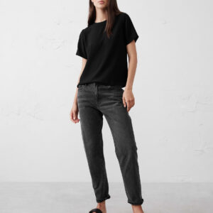 classic crew neck t shirt