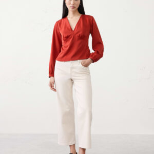 Витрина silky v neck top