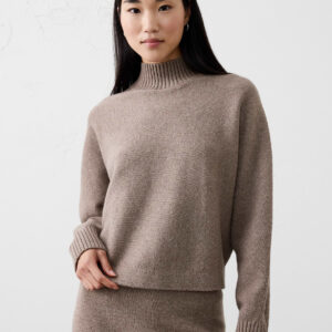 Витрина oversized turtleneck cropped sweater