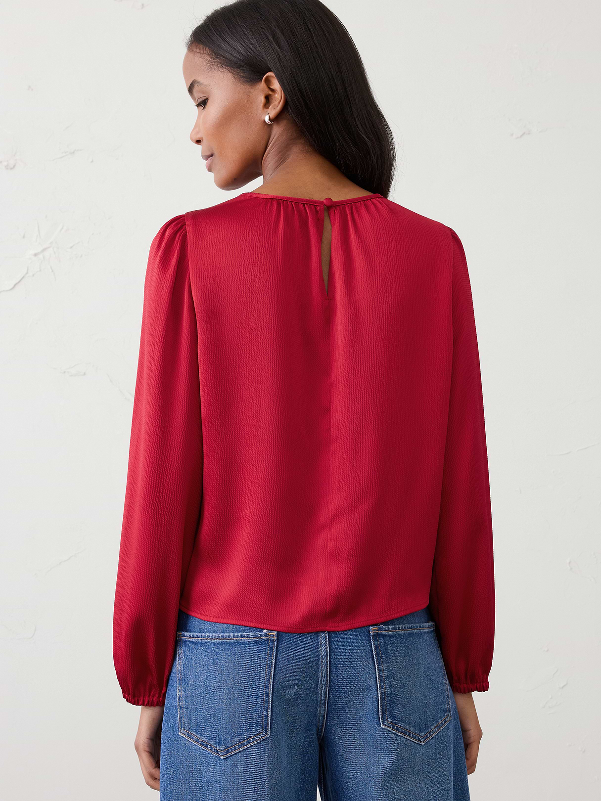 volume sleeve top volume sleeve top