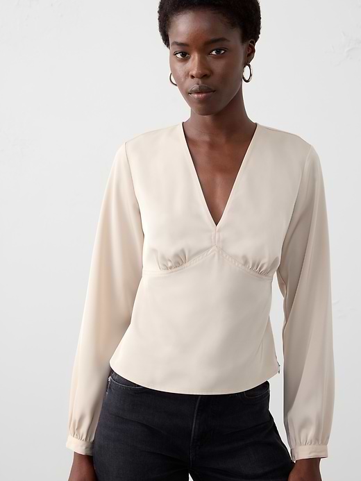 tie front top tie front top